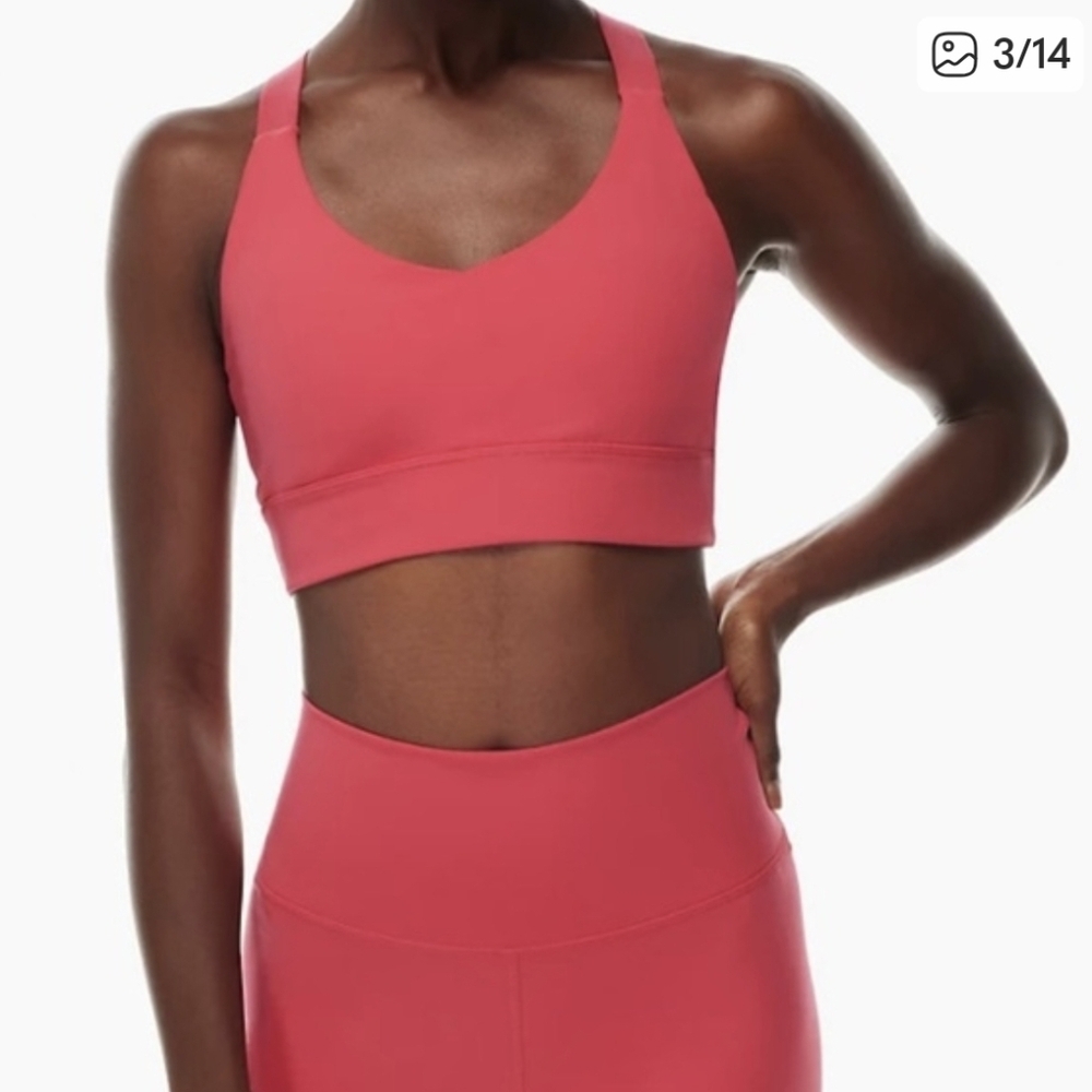 Aritzia TnAction Hypno Pink Victory Sports Bra